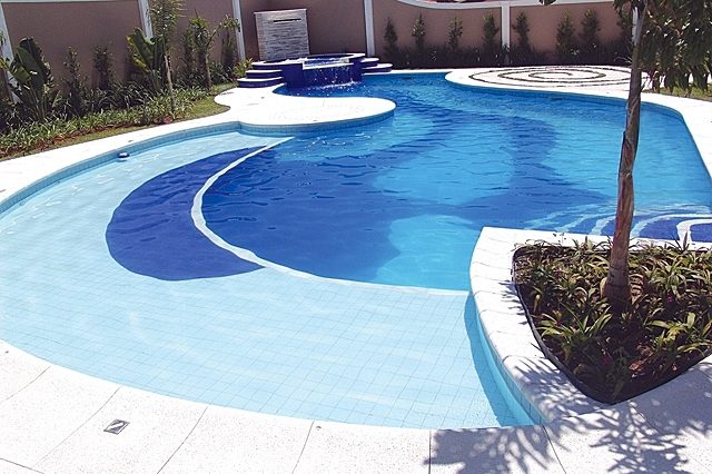 Tipos de piscina - piscina de concreto 
