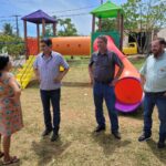 Prefeitura/SAP instala 2 novos playgrounds