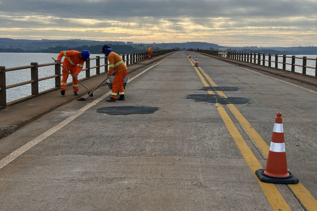 Inicia a reforma de ponte em Carlópolis