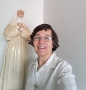 Irmã Maria Generosa festeja o Jubileu de Ouro em S. Antônio