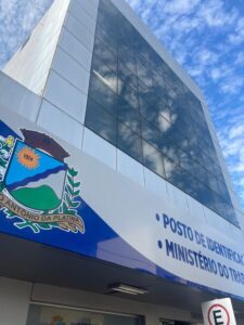 Gil inaugura CENTRO Integrado de Serviços