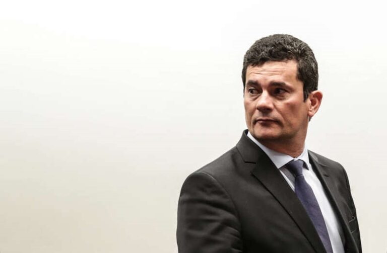 Senador participa da Festa do Boi no Rolete