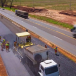 Rodovia 153 começa pavimentação: assista