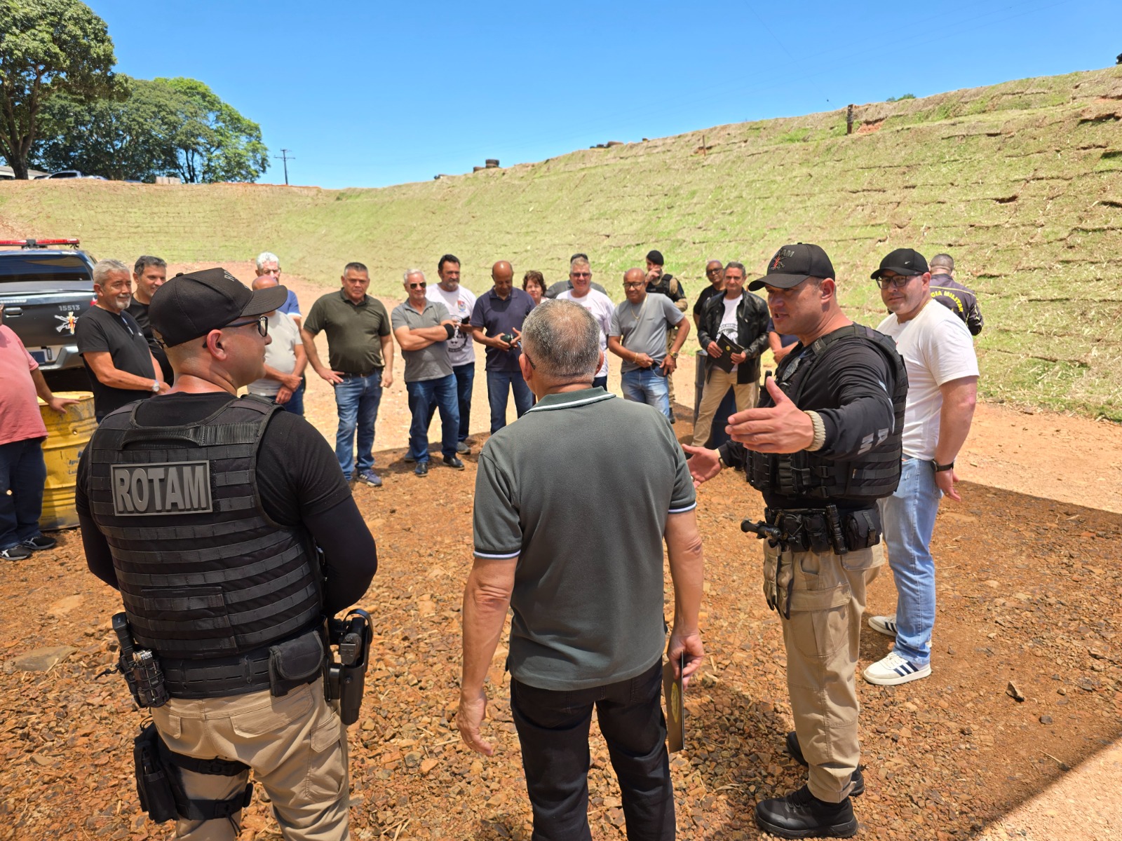 2º BPM celebra Dia do Veterano com torneio e homenagens em Jacarezinho