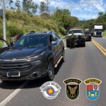 PMs do PR e de SP prendem homem e resgatam Fiat/Toro