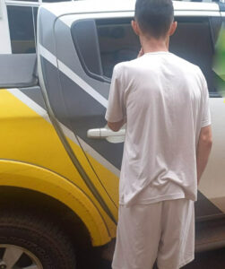 ROTAM prendeu um homem POR tráfico de DROGAS em IBAITI